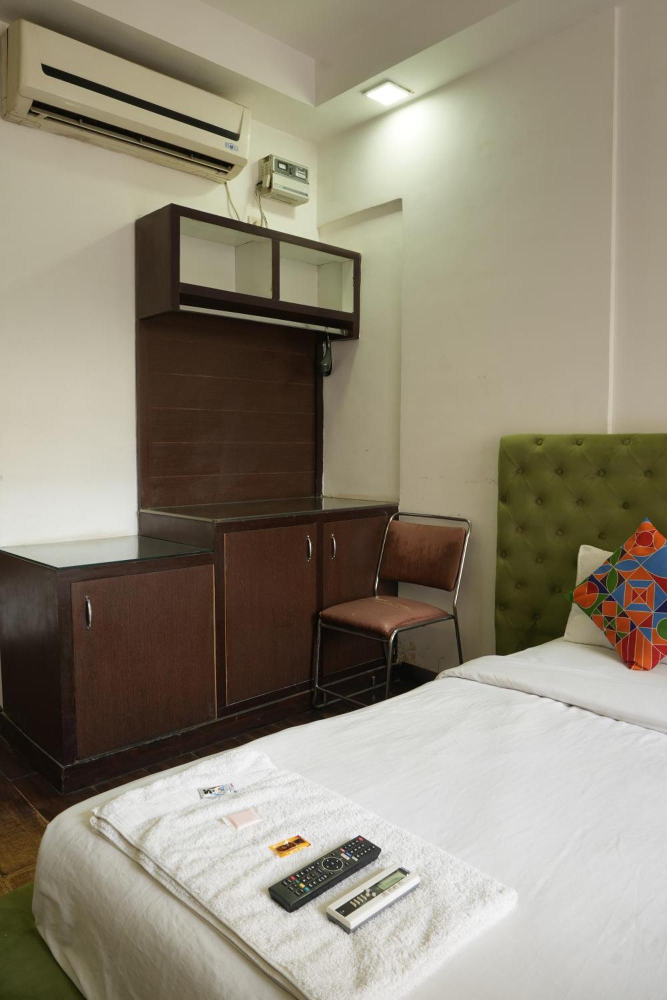 Hotel Elite Sector 45 I Gurgaon Central I Couple Friendly Eksteriør billede